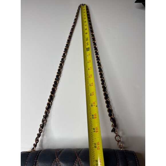 Valentino Milano Quilted Black Leather Chain Shoulder Bag With Gold Accents - Picture 9 of 11